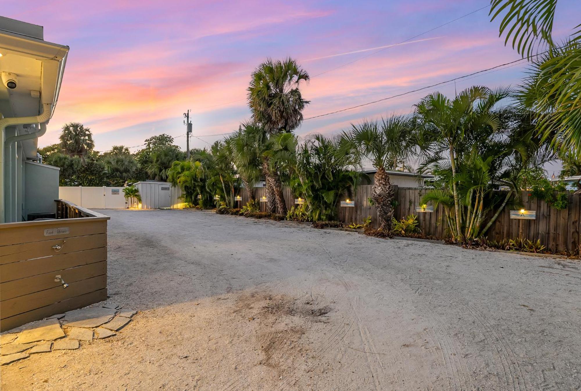Boutique Vacation Rental Complex At Beach Cocoa Beach Kültér fotó